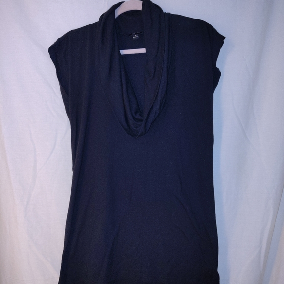 Black Cowl Neck Sleeveless Top - Picture 1 of 3
